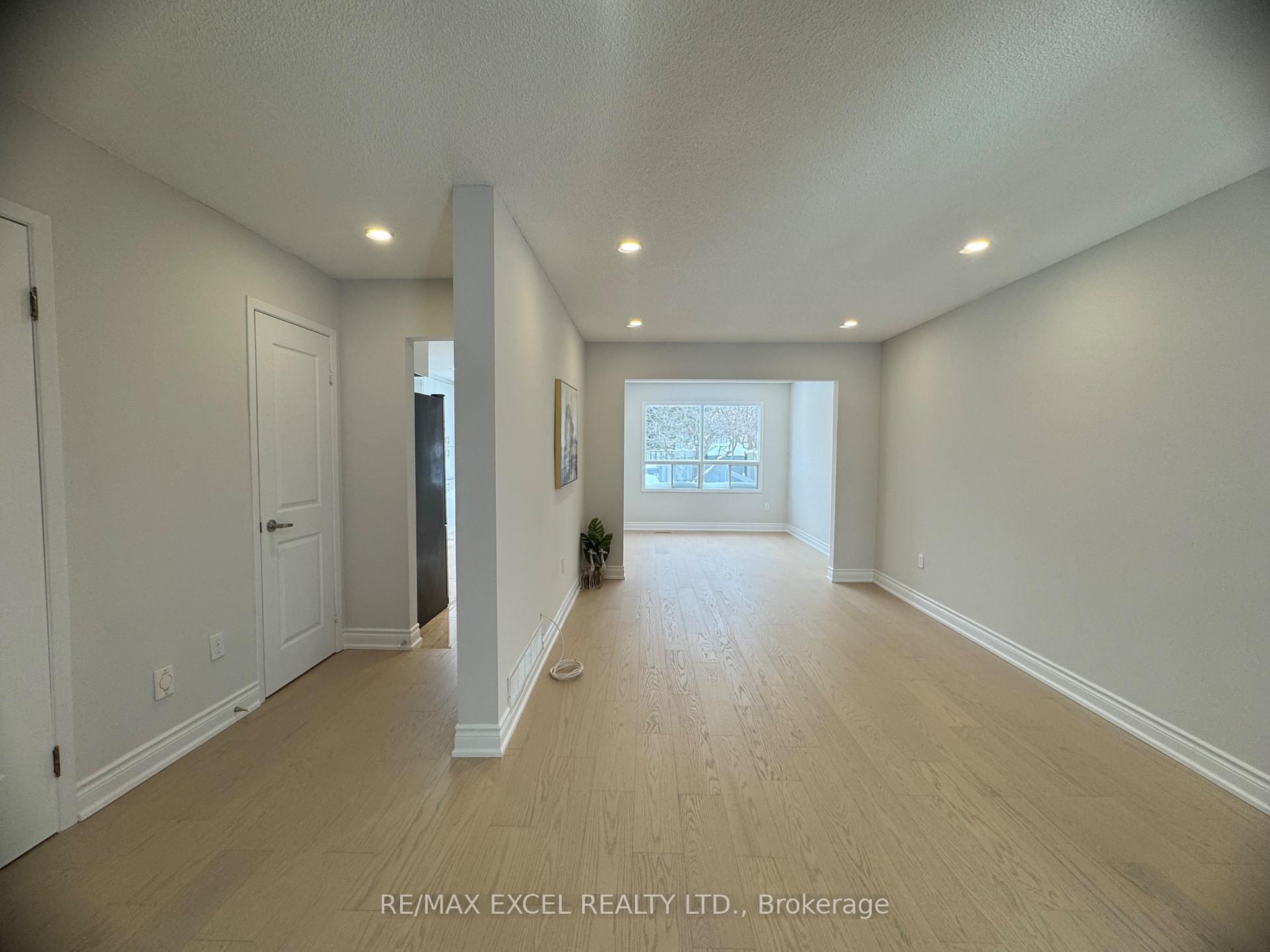 Photo 4 of 38 Bingham Street, Richmond Hill, North Richvale — HOMEH