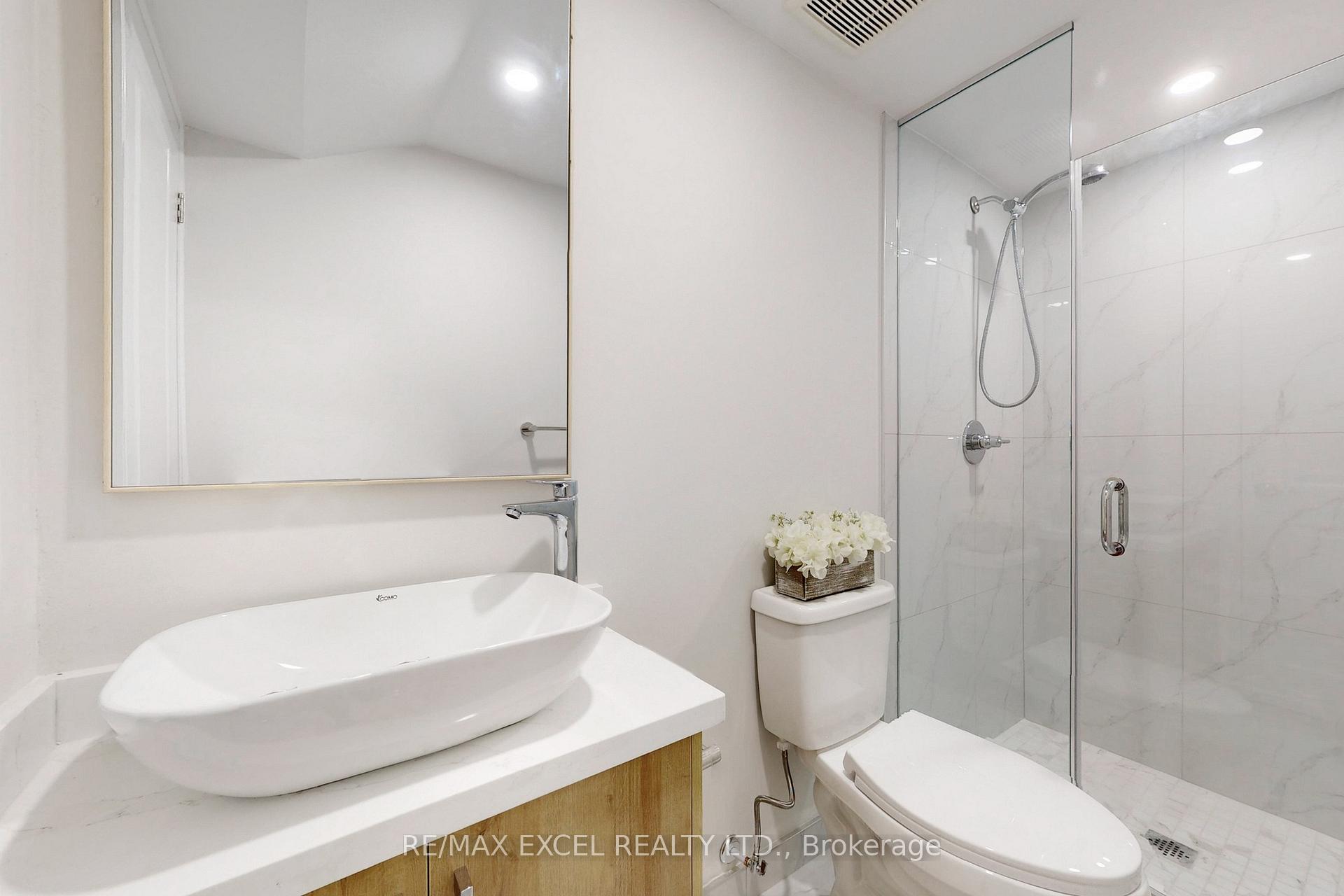 Photo 20 of 38 Bingham Street, Richmond Hill, North Richvale — HOMEH
