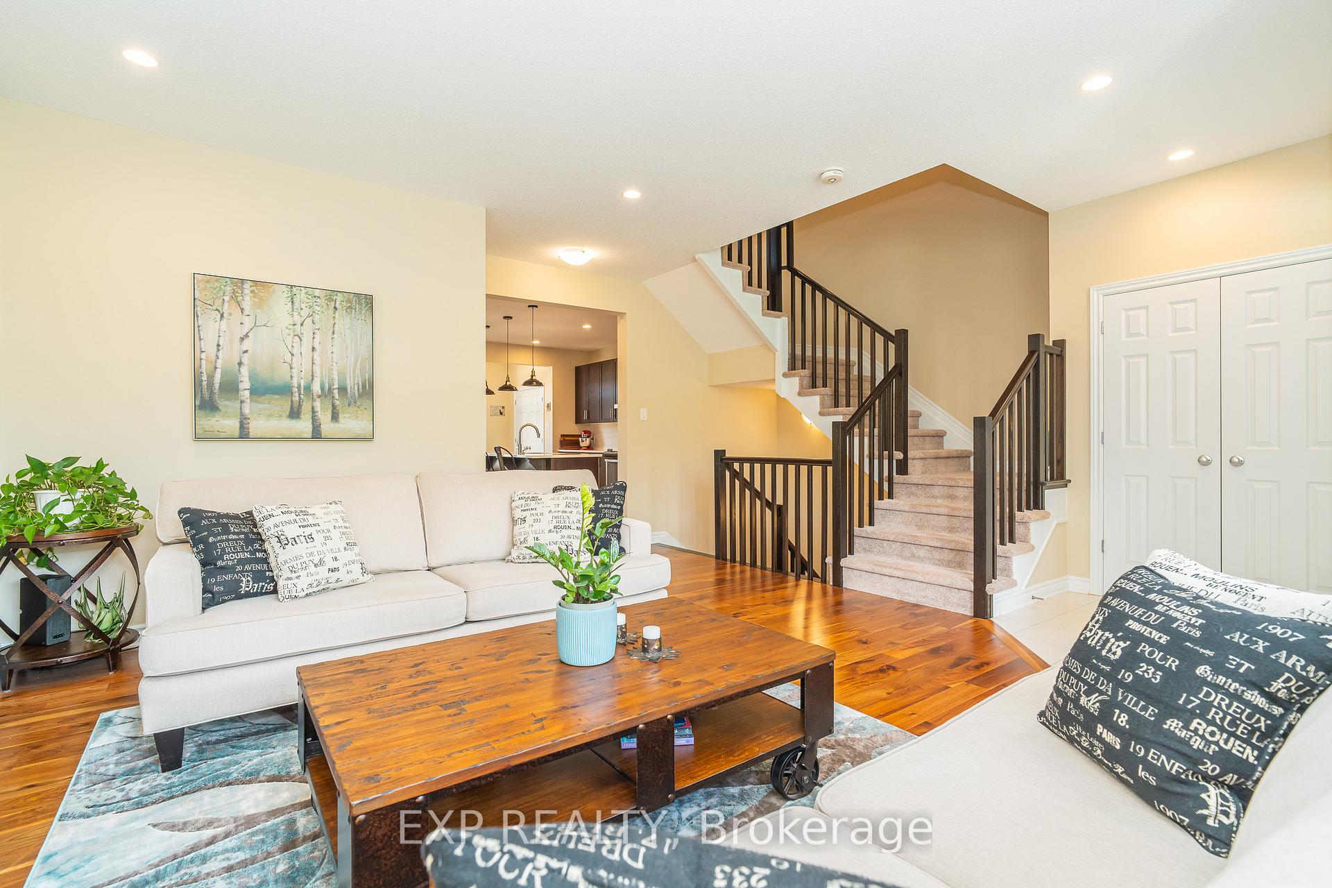 Photo 3 of 406 Sweetflag Street, Ottawa, Barrhaven - Longfields — HOMEH