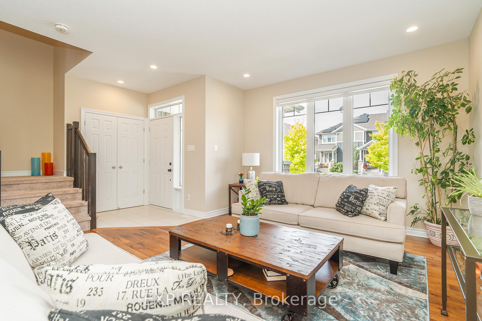 Photo 4 of 406 Sweetflag Street, Ottawa, Barrhaven - Longfields — HOMEH