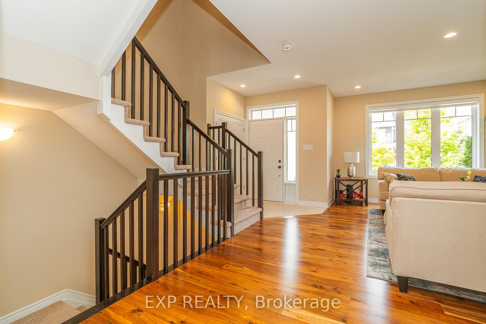 Photo 13 of 406 Sweetflag Street, Ottawa, Barrhaven - Longfields — HOMEH