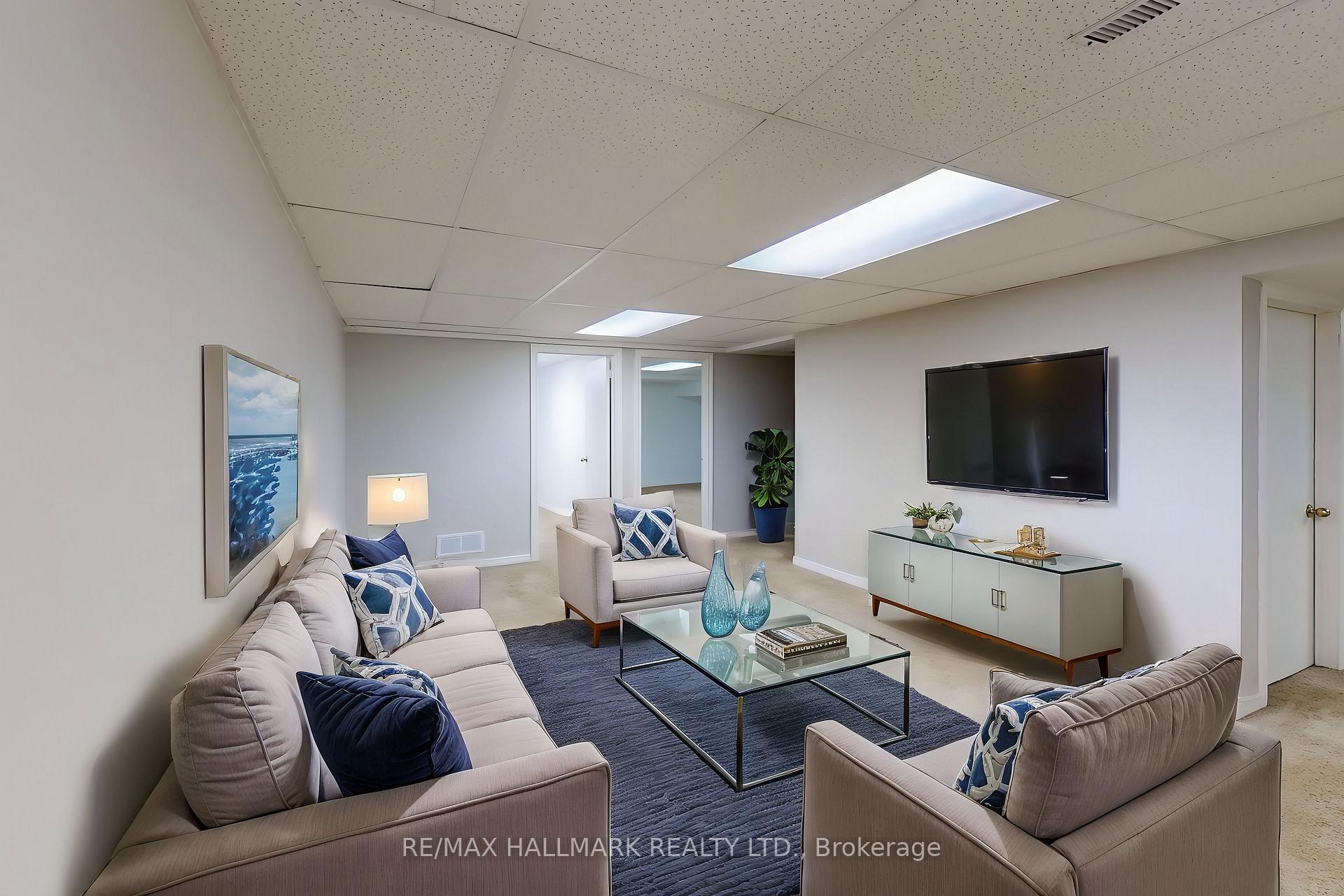 Photo 19 of 50 Squire Drive, Richmond Hill, Devonsleigh — HOMEH