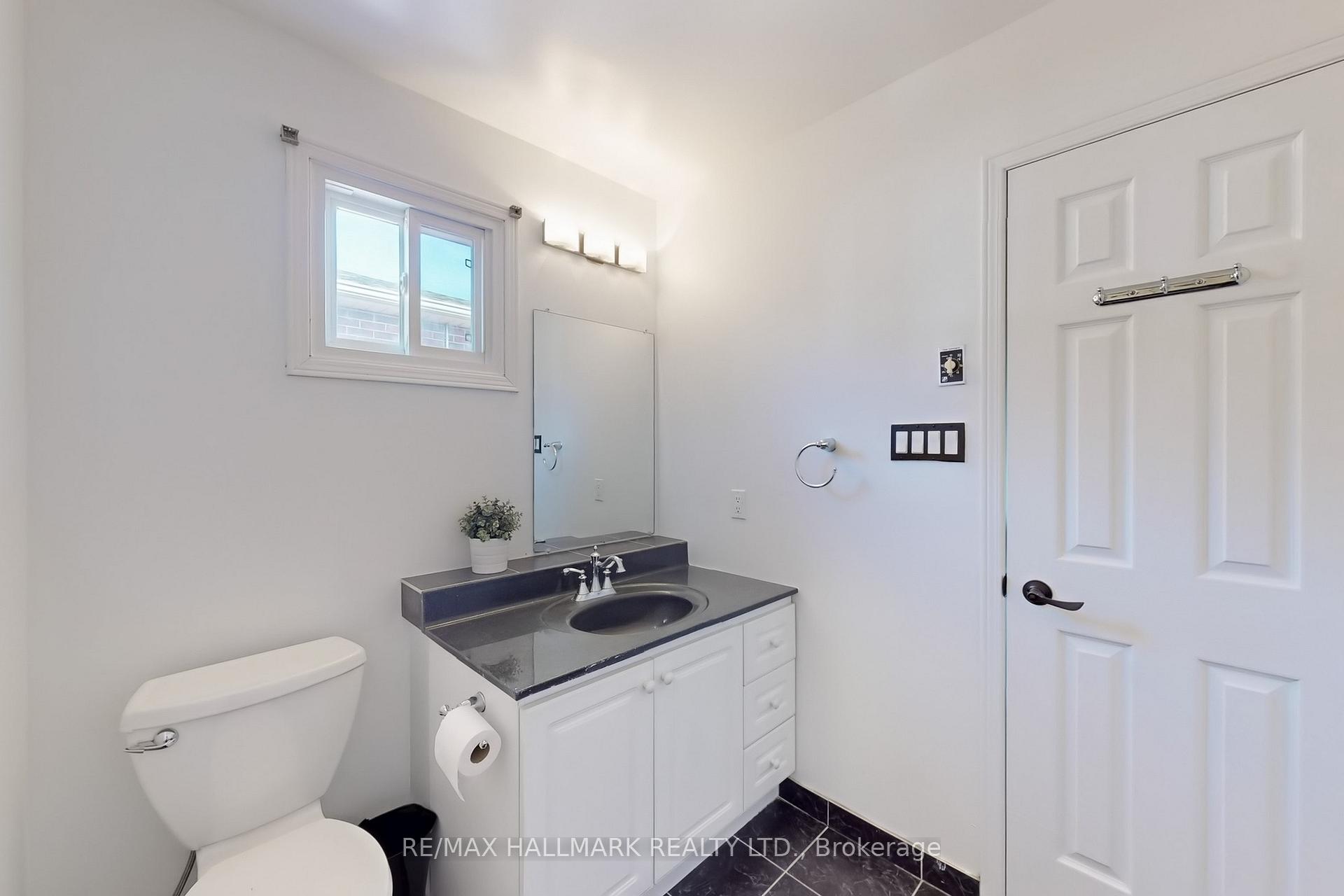Photo 24 of 50 Squire Drive, Richmond Hill, Devonsleigh — HOMEH