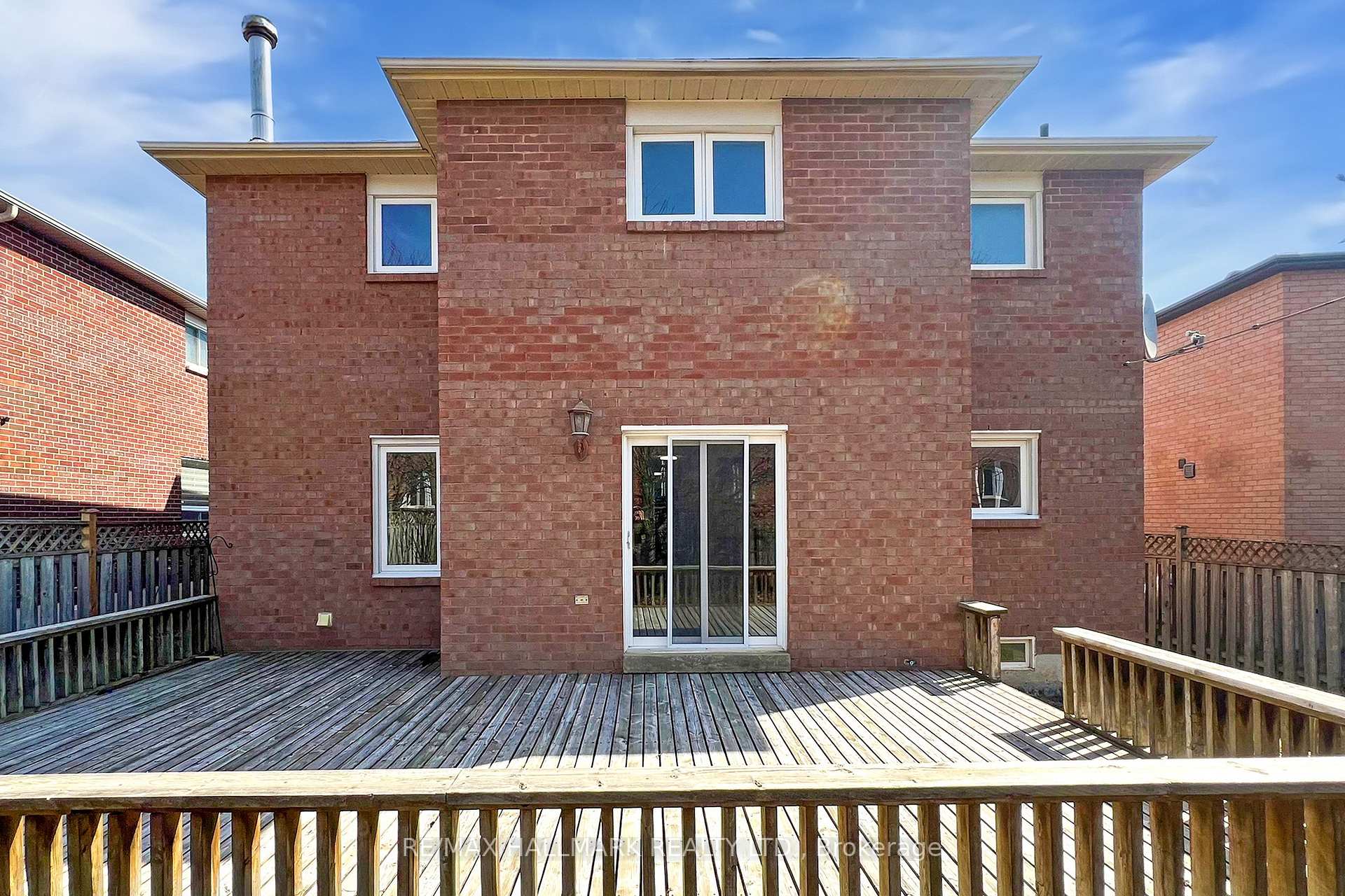 Photo 27 of 50 Squire Drive, Richmond Hill, Devonsleigh — HOMEH