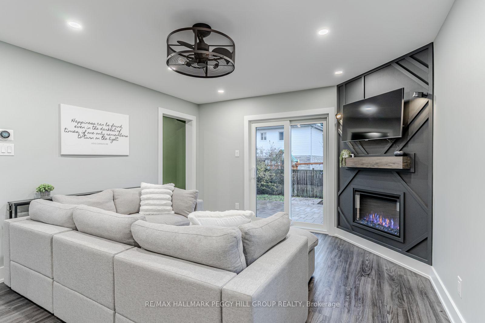 Photo 11 of 50 Downing Crescent, Barrie, Holly — HOMEH
