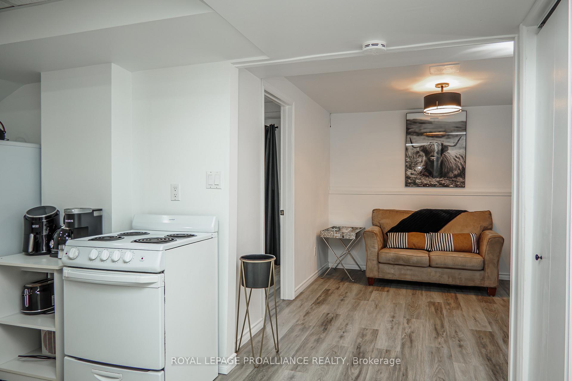 Photo 31 of 617 Front Street, Quinte West, Trenton Ward — HOMEH
