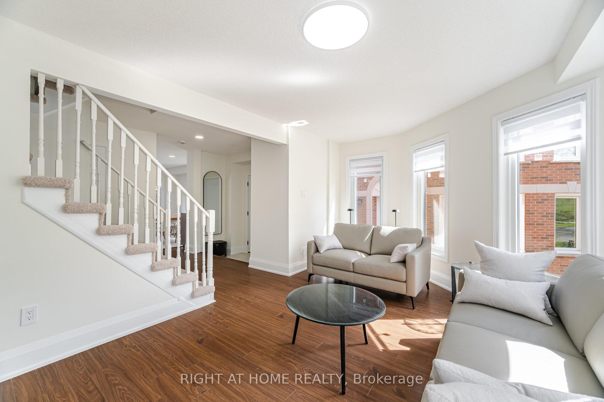 Photo 7 of 135 John West Way, Aurora, Bayview Wellington — HOMEH