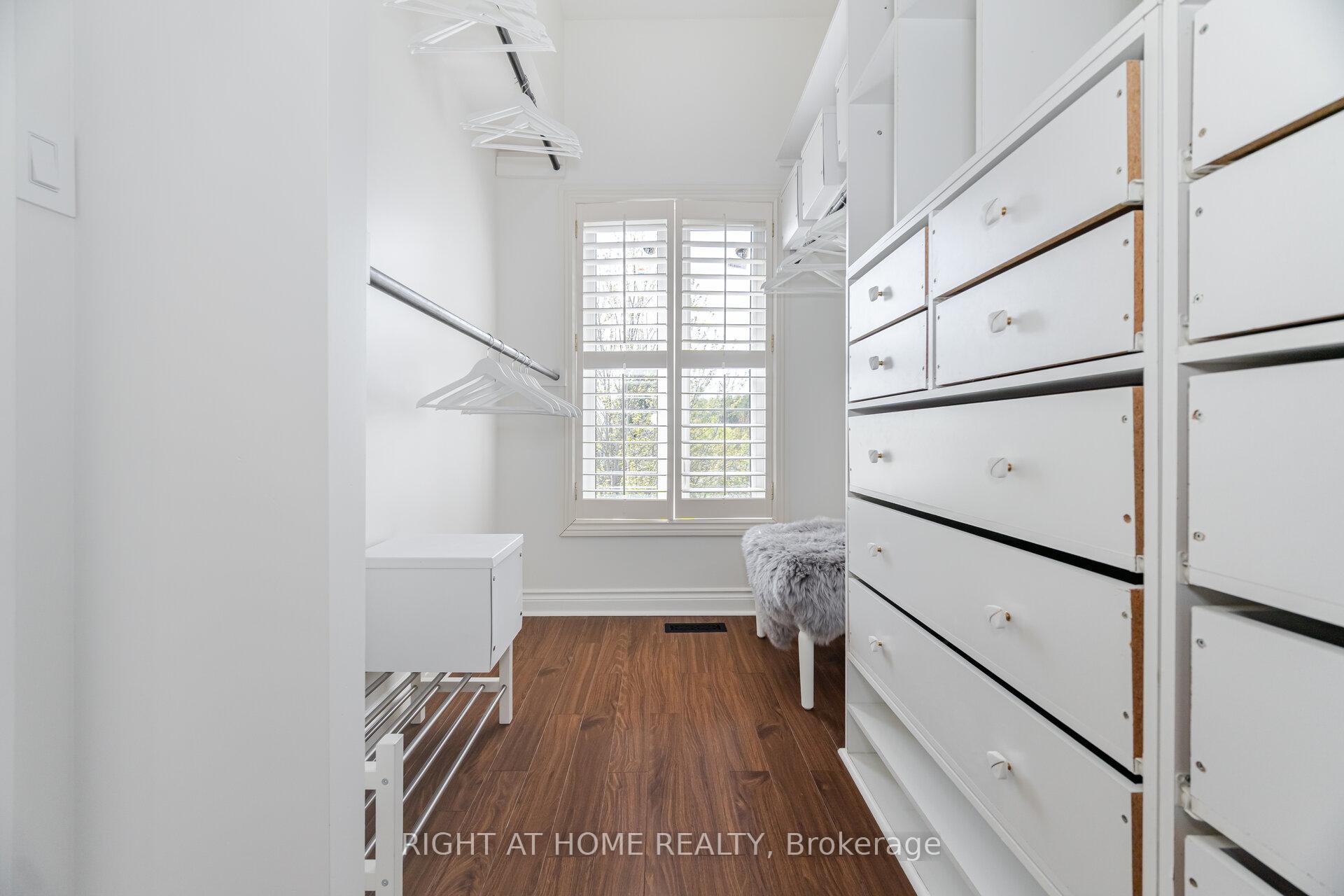 Photo 18 of 135 John West Way, Aurora, Bayview Wellington — HOMEH