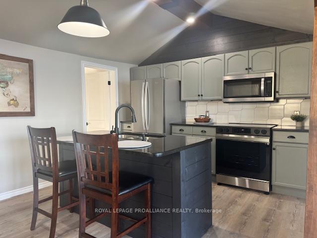 Photo 12 of 80 Ridley Street, Prince Edward County, Ameliasburg Ward — HOMEH
