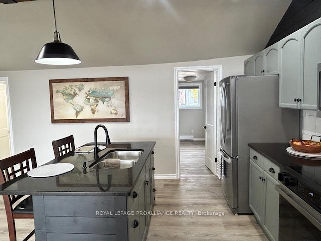 Photo 13 of 80 Ridley Street, Prince Edward County, Ameliasburg Ward — HOMEH