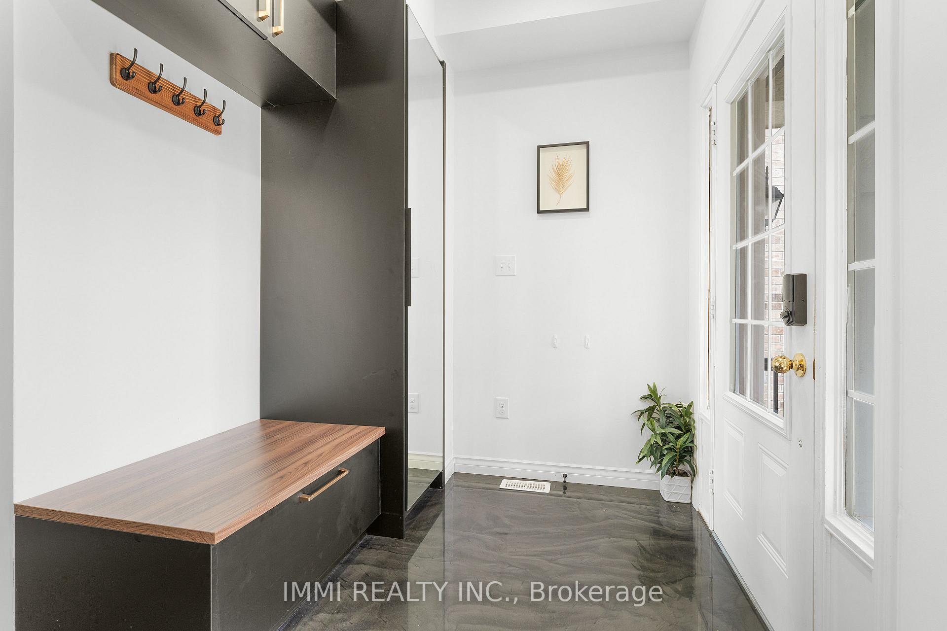 Photo 2 of 38 Barnfield Crescent, Ajax, Central East — HOMEH