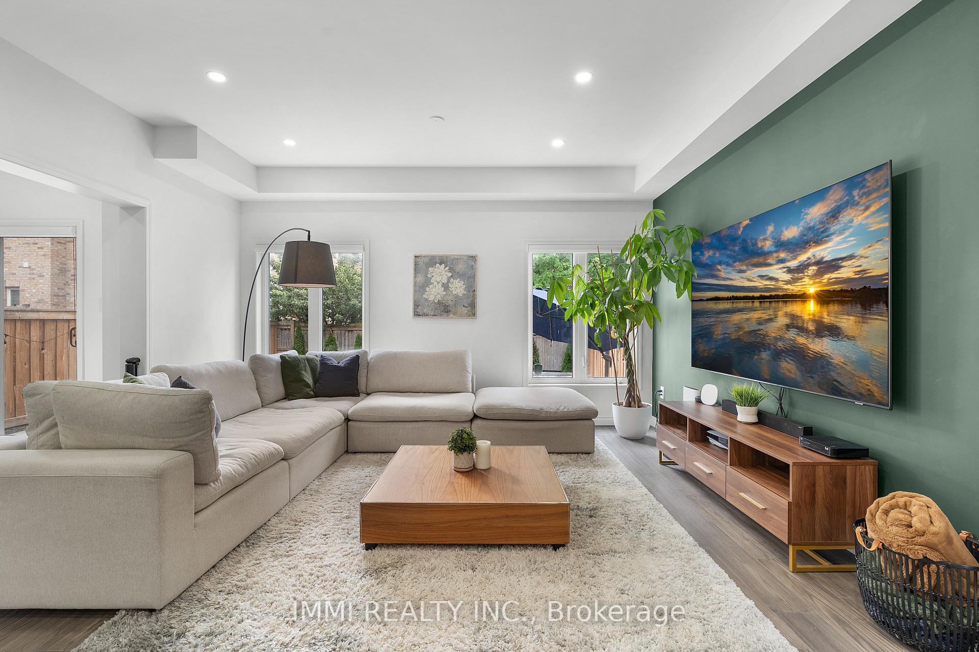 Photo 4 of 38 Barnfield Crescent, Ajax, Central East — HOMEH