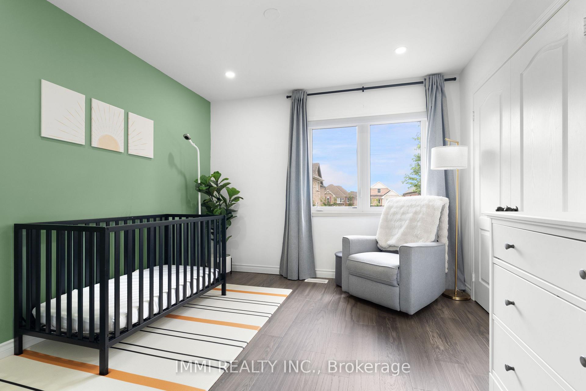 Photo 15 of 38 Barnfield Crescent, Ajax, Central East — HOMEH