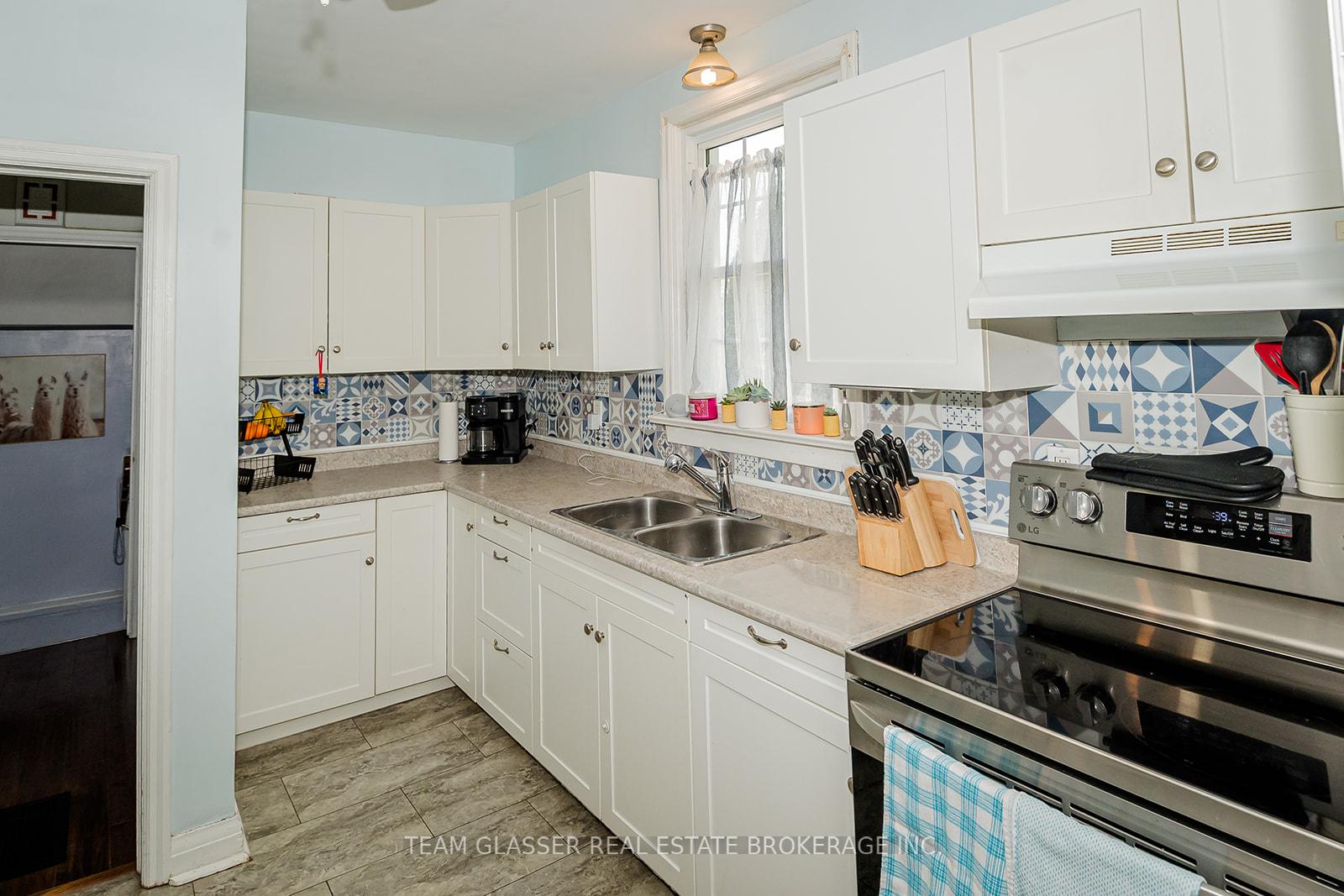 Photo 10 of 47 Murray Street, Aylmer — HOMEH