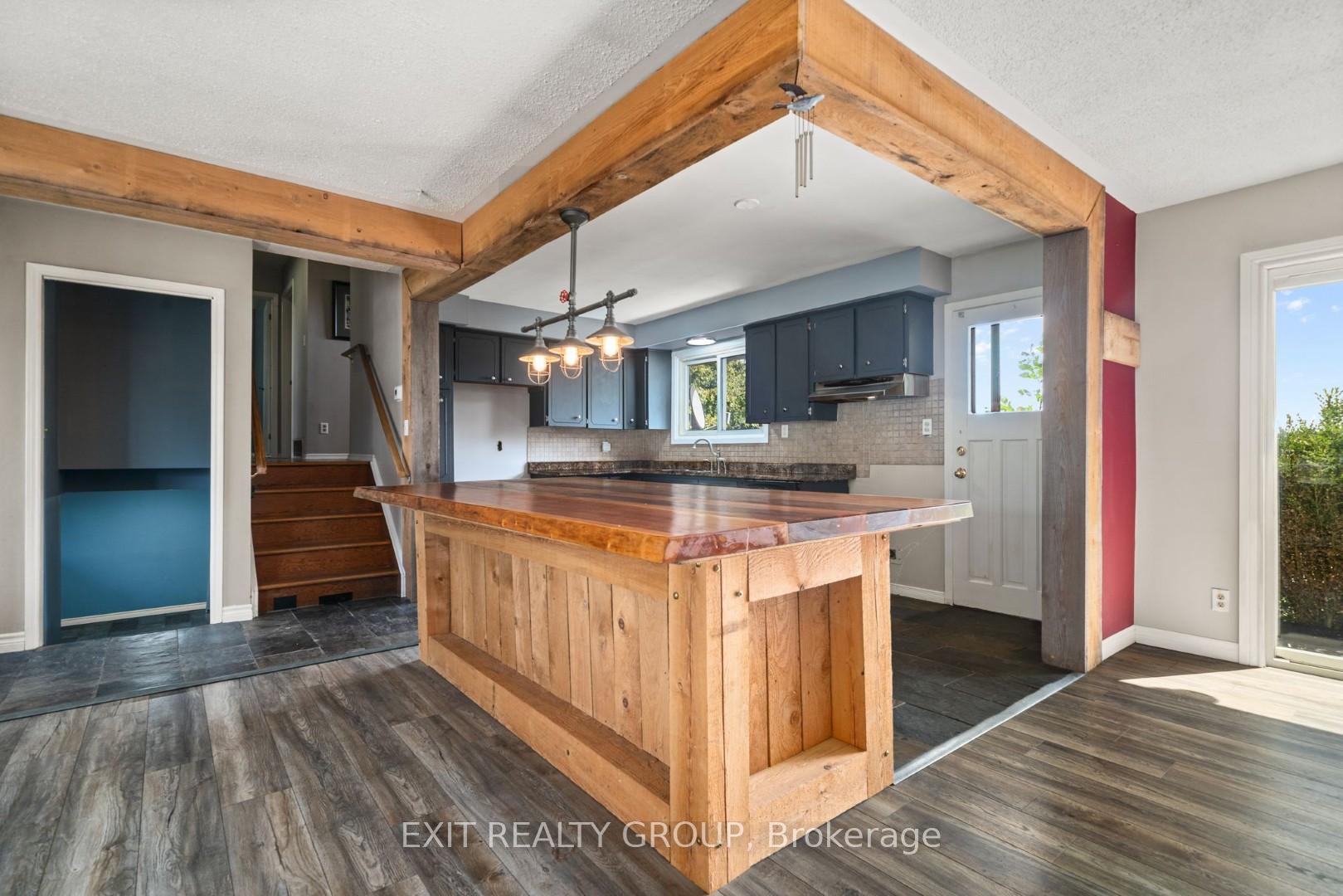 Photo 18 of 280 Massassauga Road, Prince Edward County, Ameliasburg Ward — HOMEH
