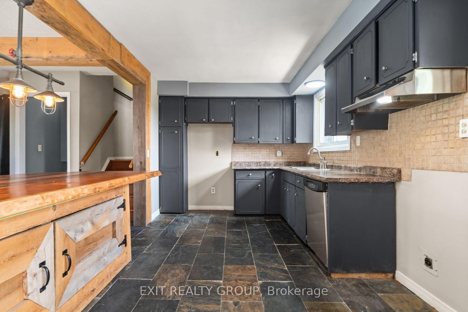 Photo 21 of 280 Massassauga Road, Prince Edward County, Ameliasburg Ward — HOMEH