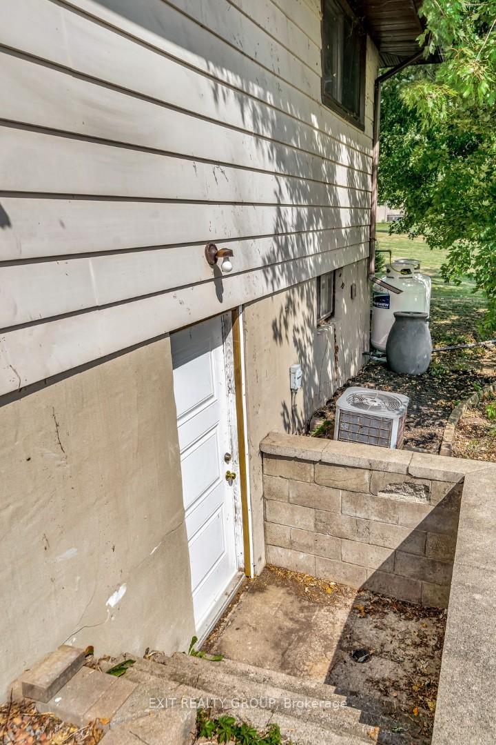 Photo 40 of 280 Massassauga Road, Prince Edward County, Ameliasburg Ward — HOMEH