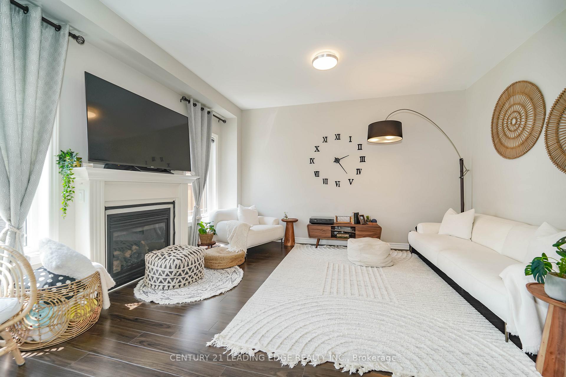Photo 12 of 83 Mantz Crescent, Whitby, Taunton North — HOMEH