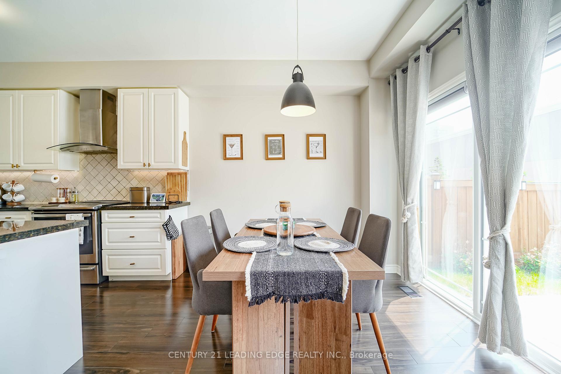 Photo 18 of 83 Mantz Crescent, Whitby, Taunton North — HOMEH