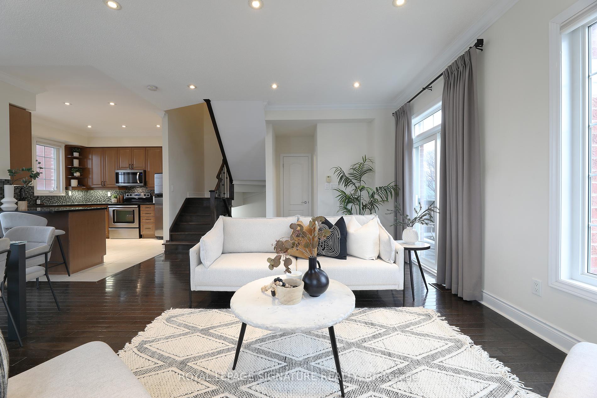 Photo 3 of Unit 38, 530 Kingston Road, Pickering, Woodlands — HOMEH