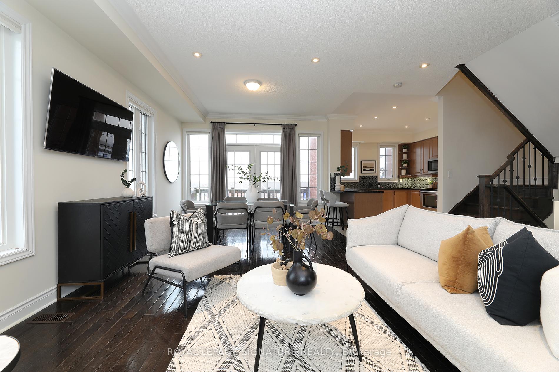 Photo 6 of Unit 38, 530 Kingston Road, Pickering, Woodlands — HOMEH