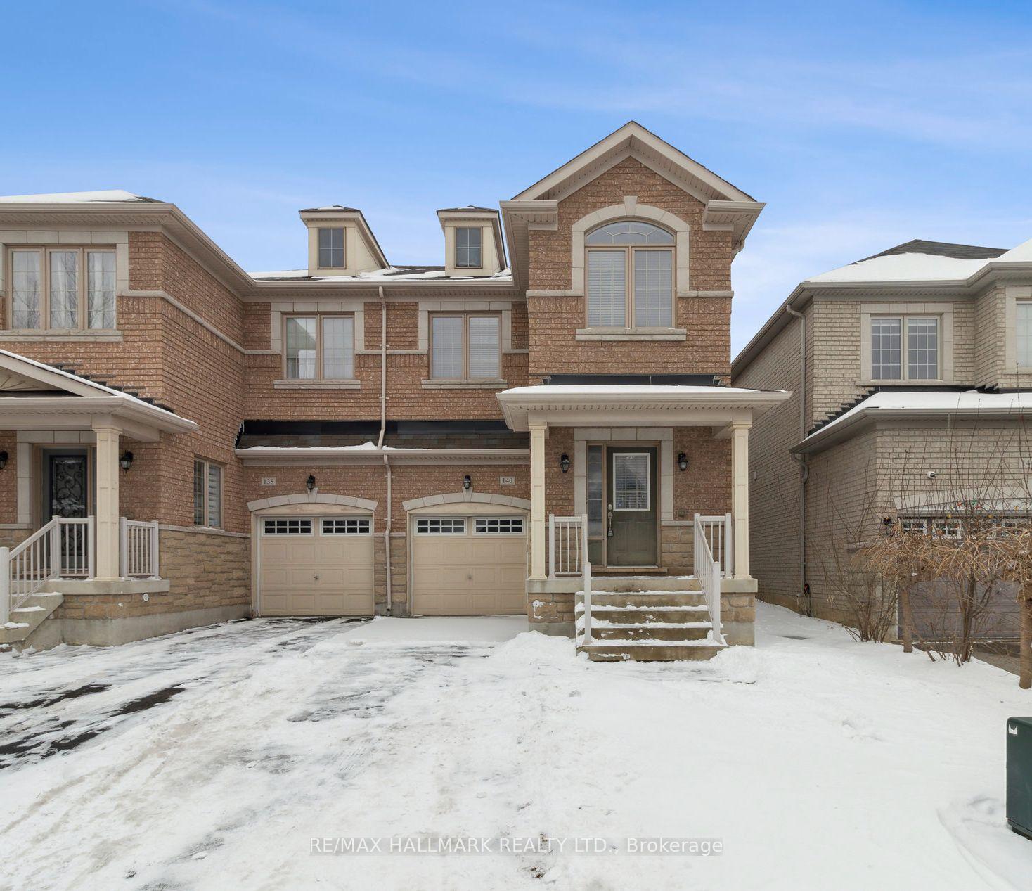 Photo 2 of 140 Black Maple Crescent, Vaughan, Patterson — HOMEH