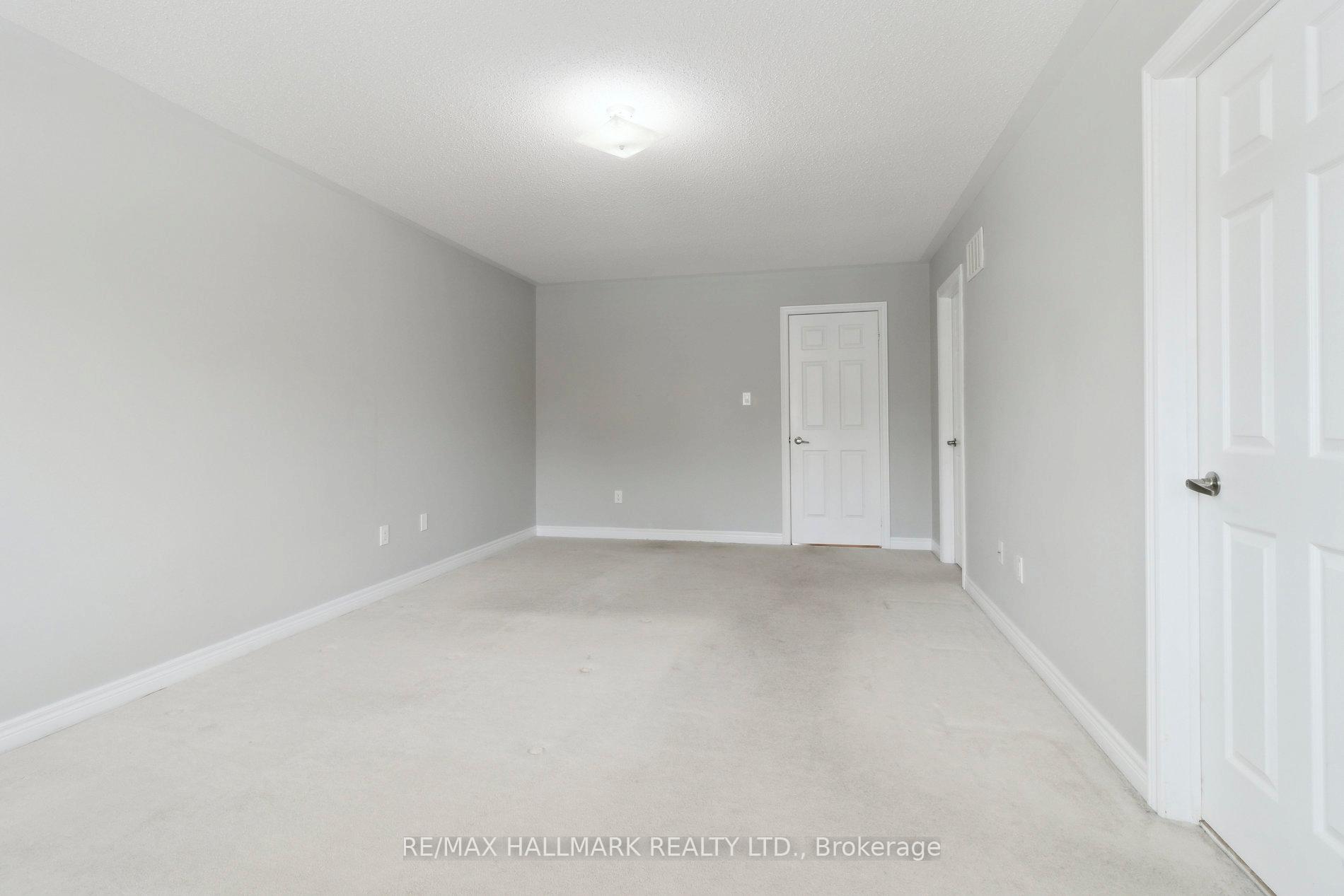 Photo 22 of 140 Black Maple Crescent, Vaughan, Patterson — HOMEH