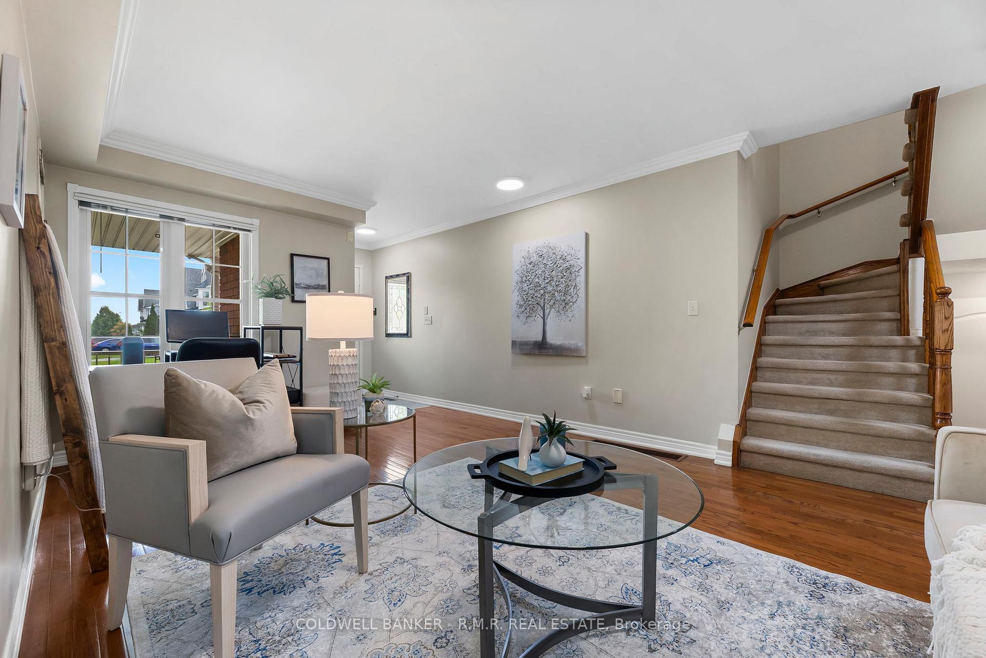 Photo 9 of 42 Ipswich Place, Whitby, Brooklin — HOMEH