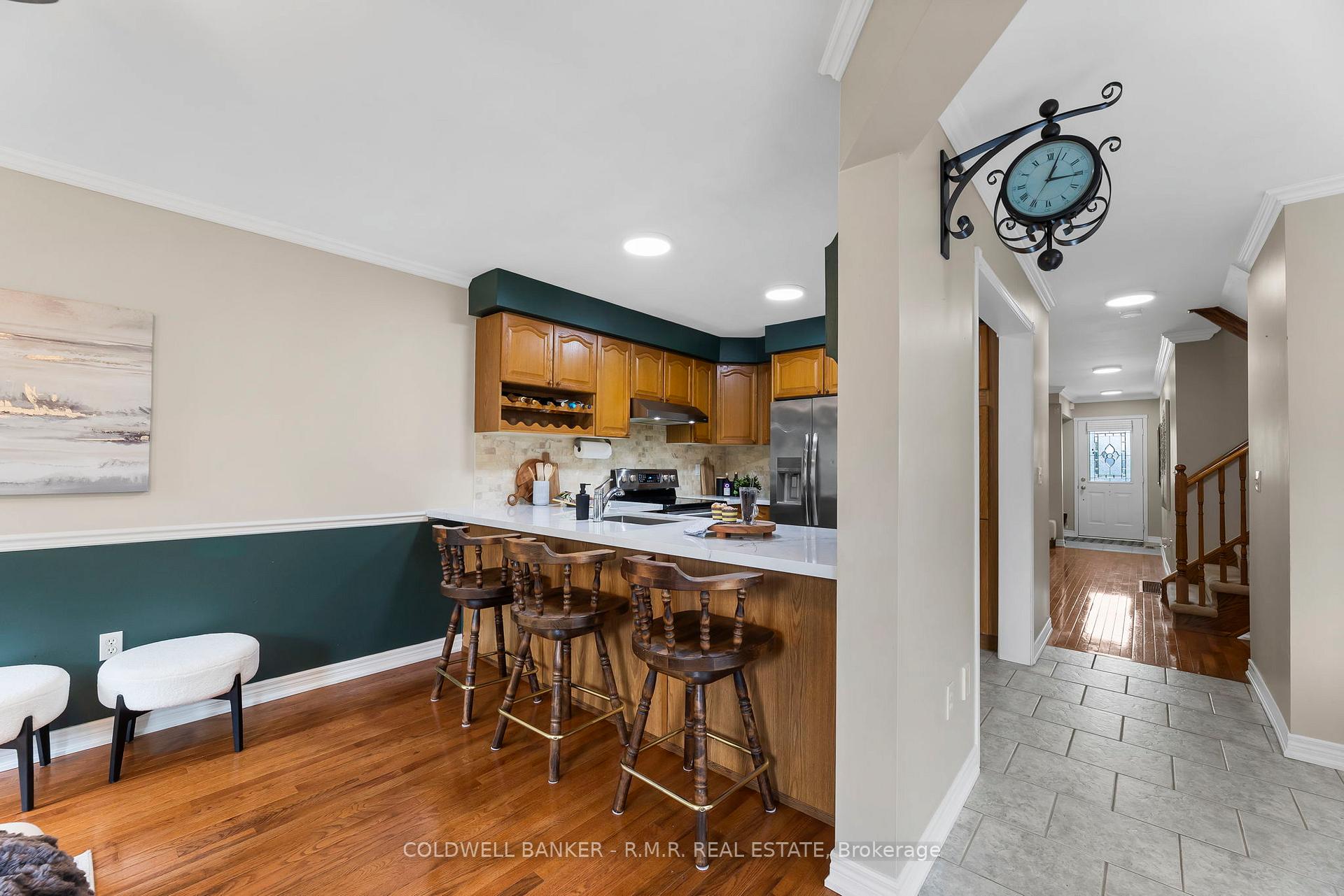 Photo 17 of 42 Ipswich Place, Whitby, Brooklin — HOMEH