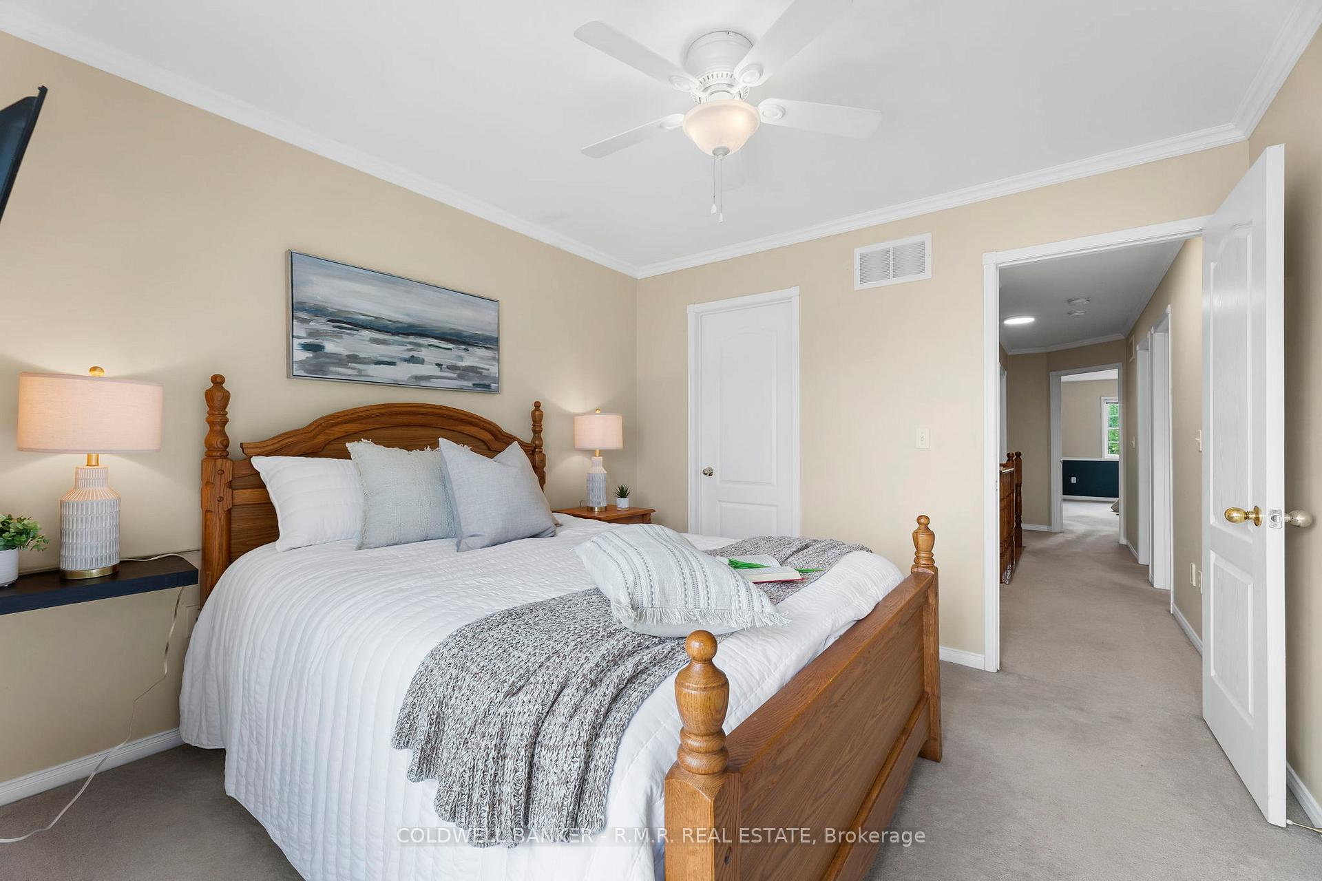 Photo 23 of 42 Ipswich Place, Whitby, Brooklin — HOMEH