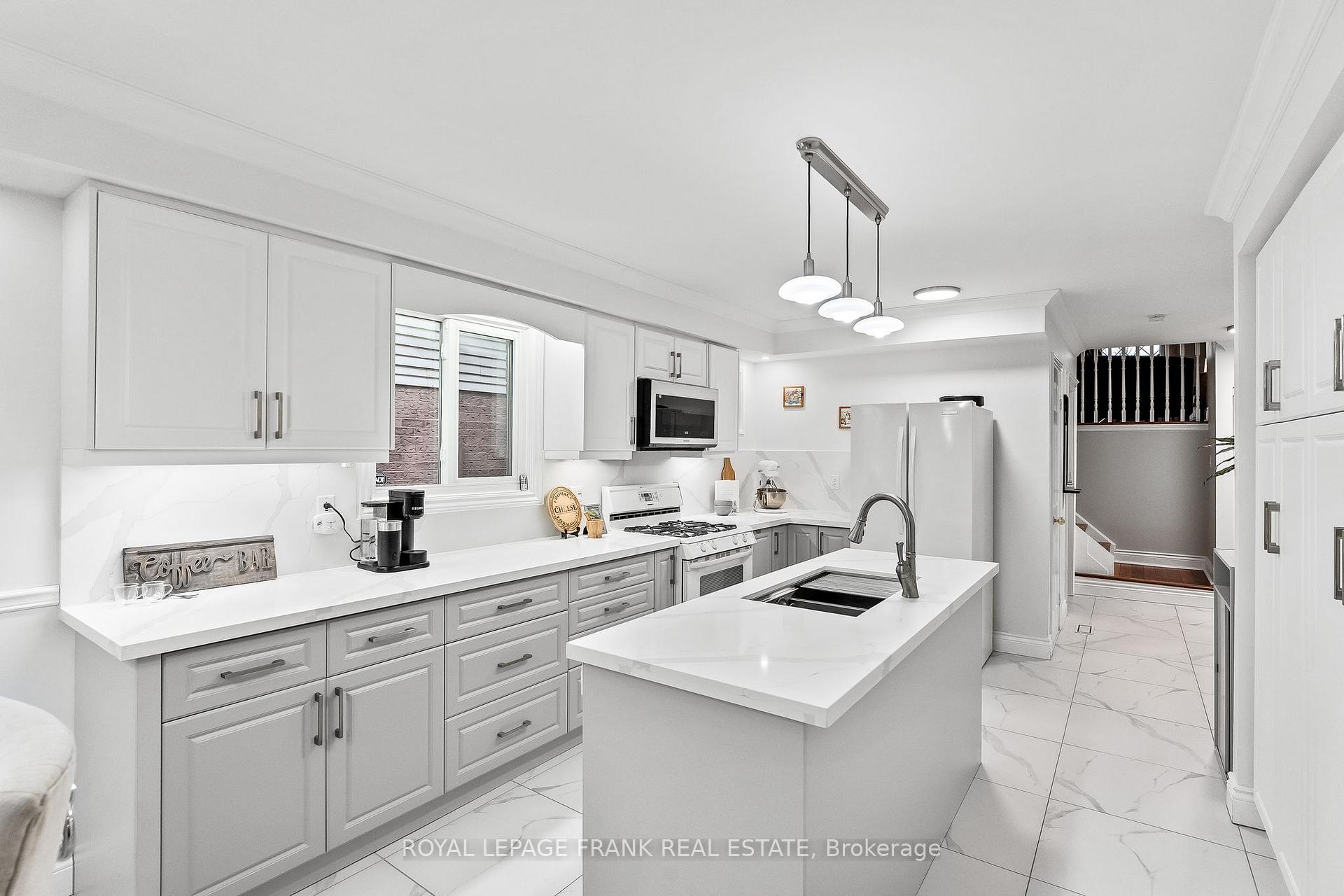 Photo 19 of 2106 Theoden Court, Pickering, Brock Ridge — HOMEH