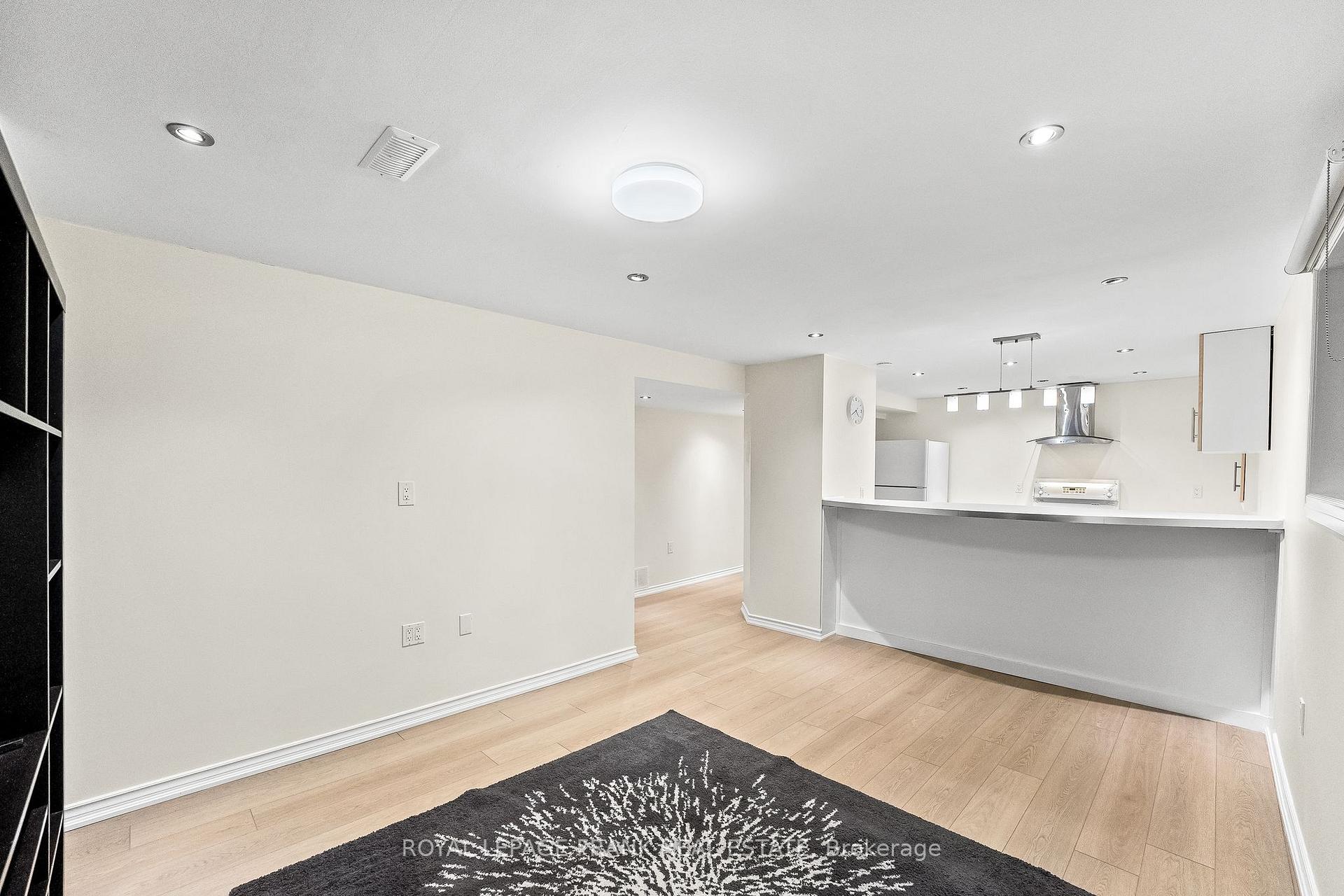 Photo 40 of 2106 Theoden Court, Pickering, Brock Ridge — HOMEH