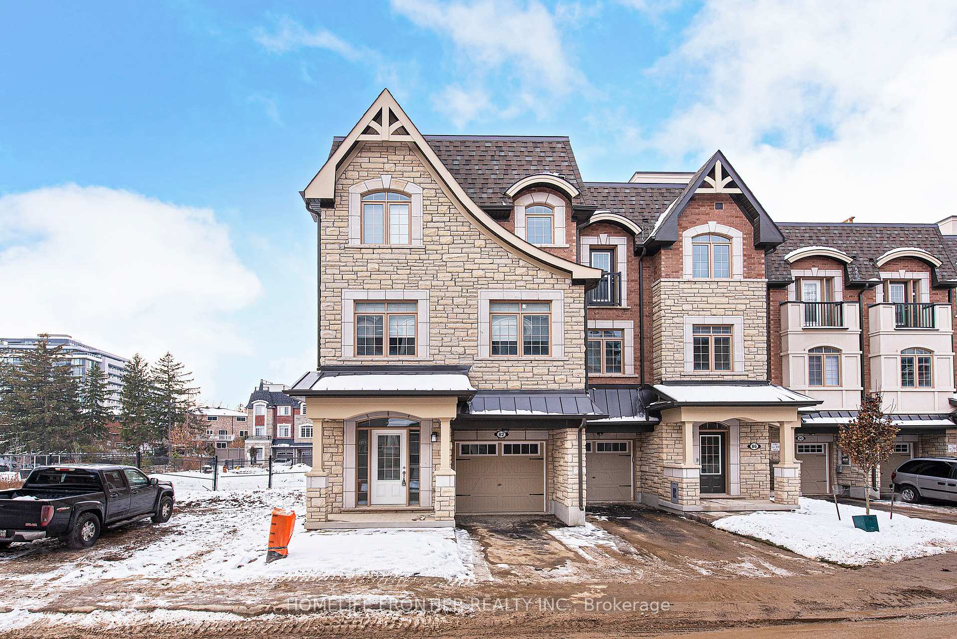 Photo 1 of 82 Glazebrook Drive, Vaughan, East Woodbridge — HOMEH