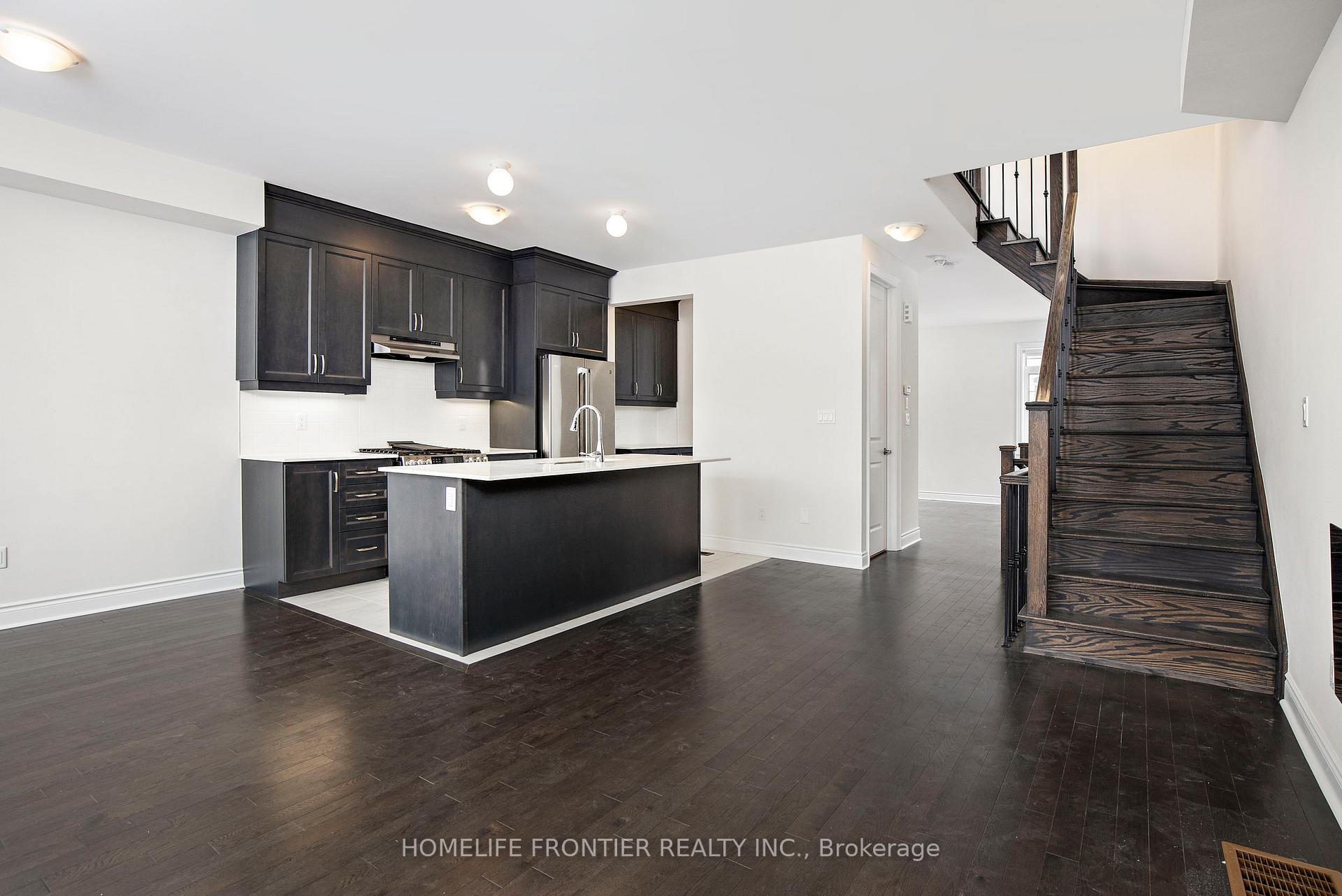 Photo 6 of 82 Glazebrook Drive, Vaughan, East Woodbridge — HOMEH