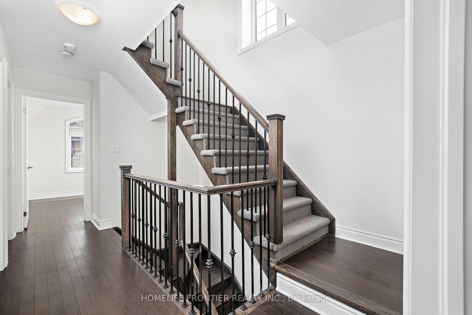 Photo 13 of 82 Glazebrook Drive, Vaughan, East Woodbridge — HOMEH