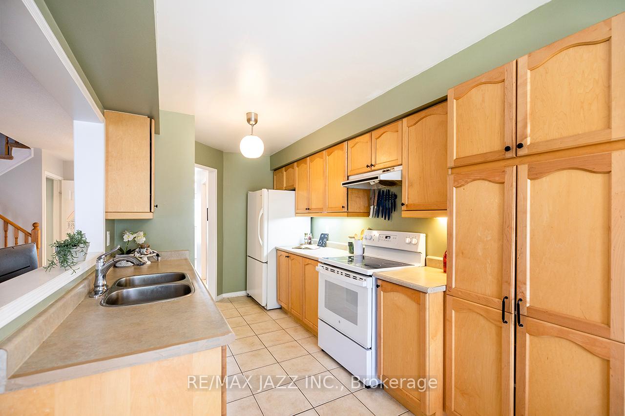 Photo 9 of 80 Barrister Avenue, Whitby, Pringle Creek — HOMEH