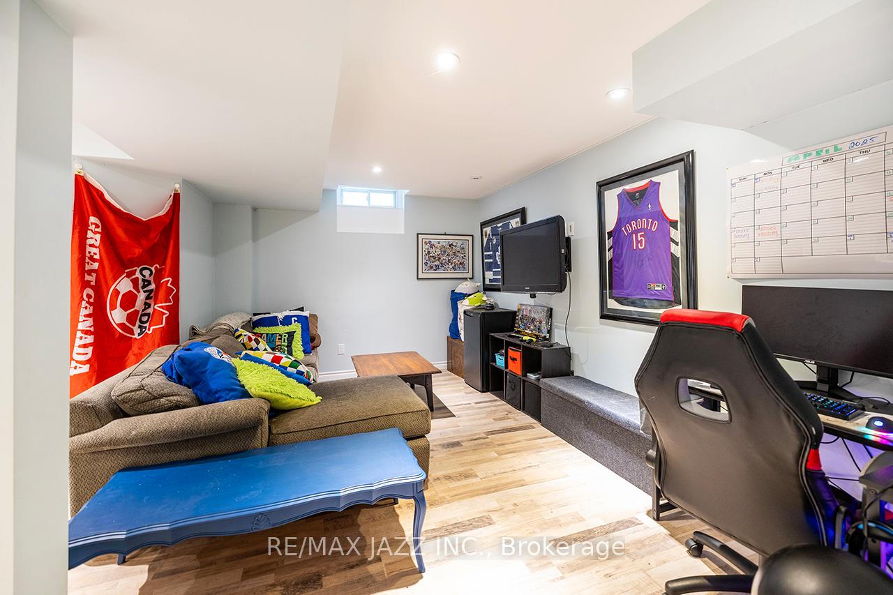 Photo 35 of 80 Barrister Avenue, Whitby, Pringle Creek — HOMEH