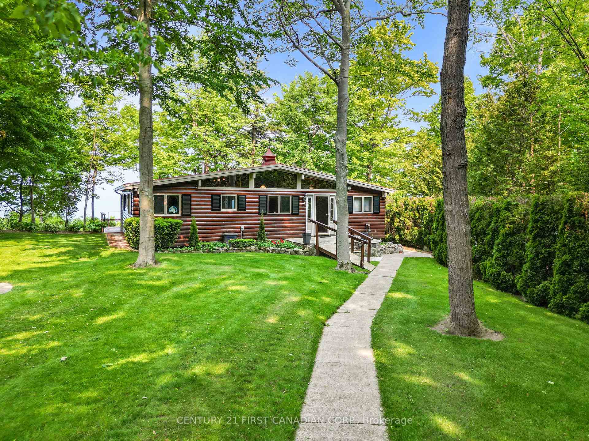 Photo 2 of 74395B Snowden Crescent, Bluewater, Stanley — HOMEH