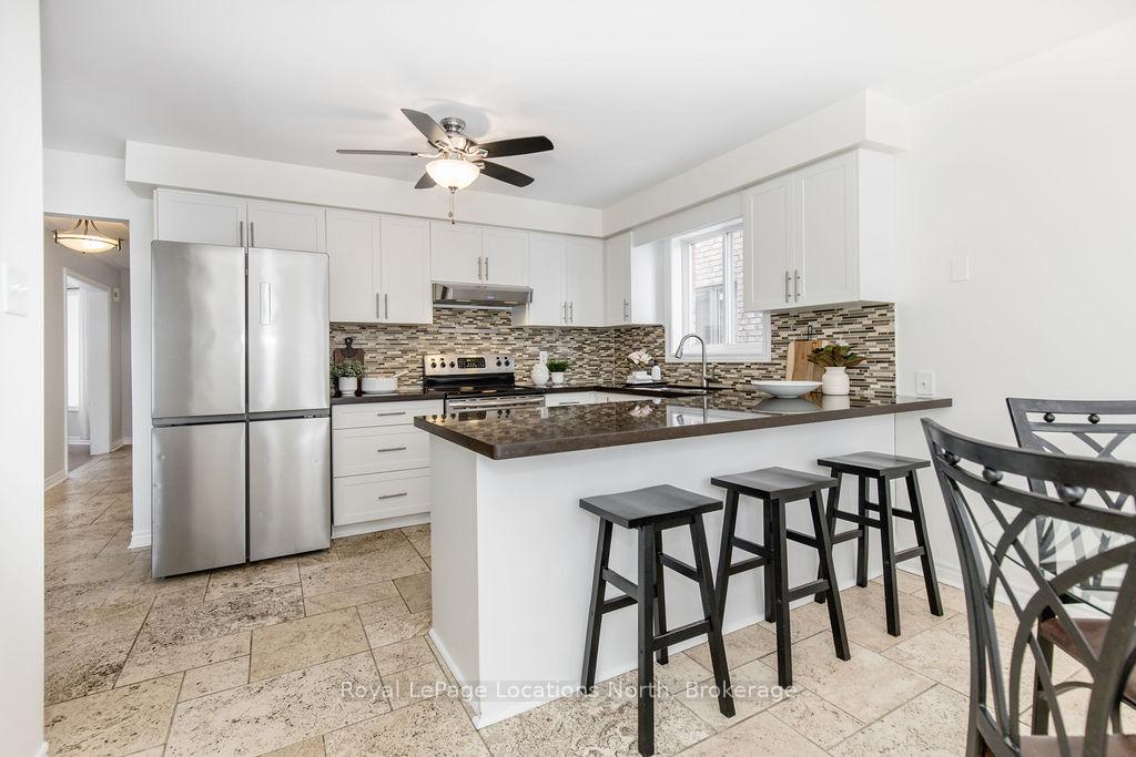 Photo 11 of 45 Holly Meadow Road, Barrie, Holly — HOMEH
