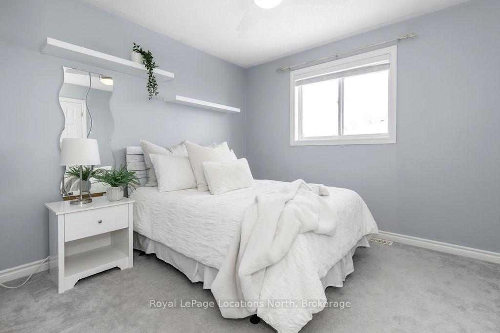 Photo 28 of 45 Holly Meadow Road, Barrie, Holly — HOMEH
