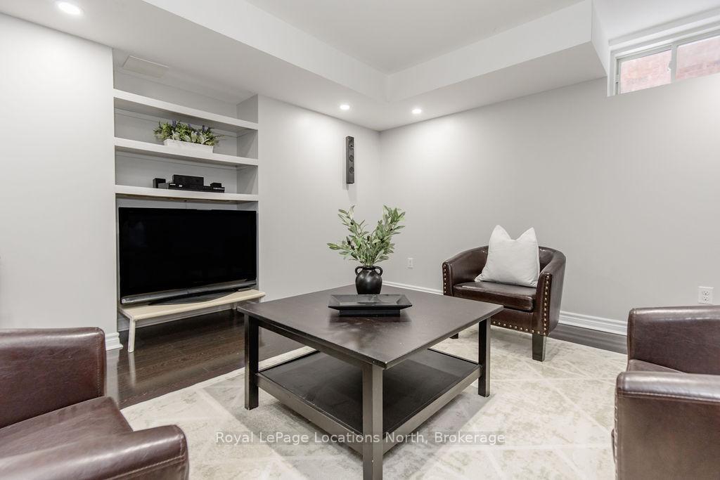 Photo 37 of 45 Holly Meadow Road, Barrie, Holly — HOMEH