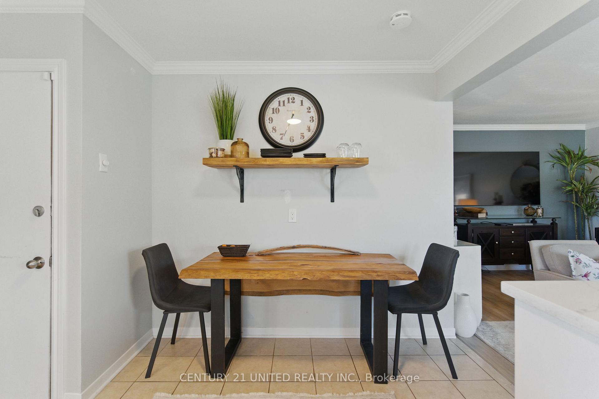 Photo 13 of 243 Lupin Drive, Whitby, Downtown Whitby — HOMEH