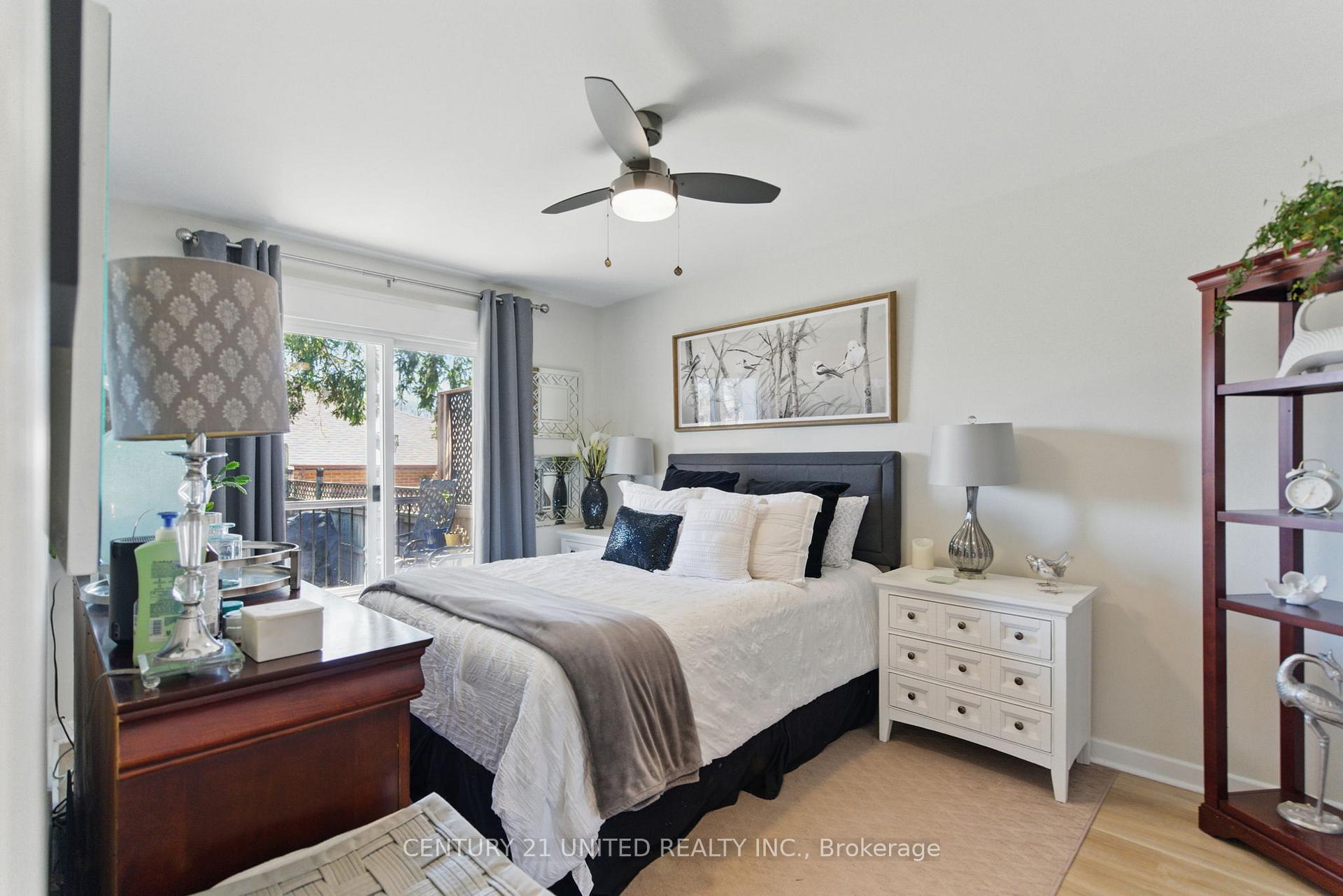 Photo 19 of 243 Lupin Drive, Whitby, Downtown Whitby — HOMEH