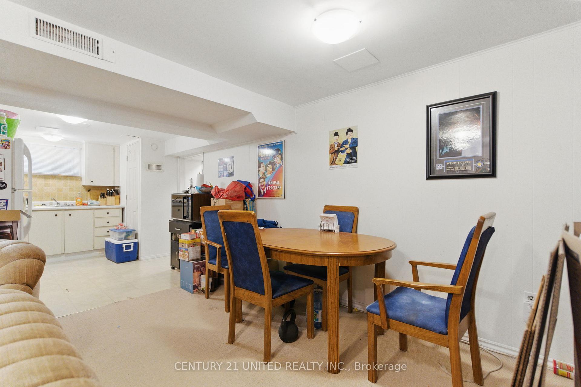 Photo 23 of 243 Lupin Drive, Whitby, Downtown Whitby — HOMEH