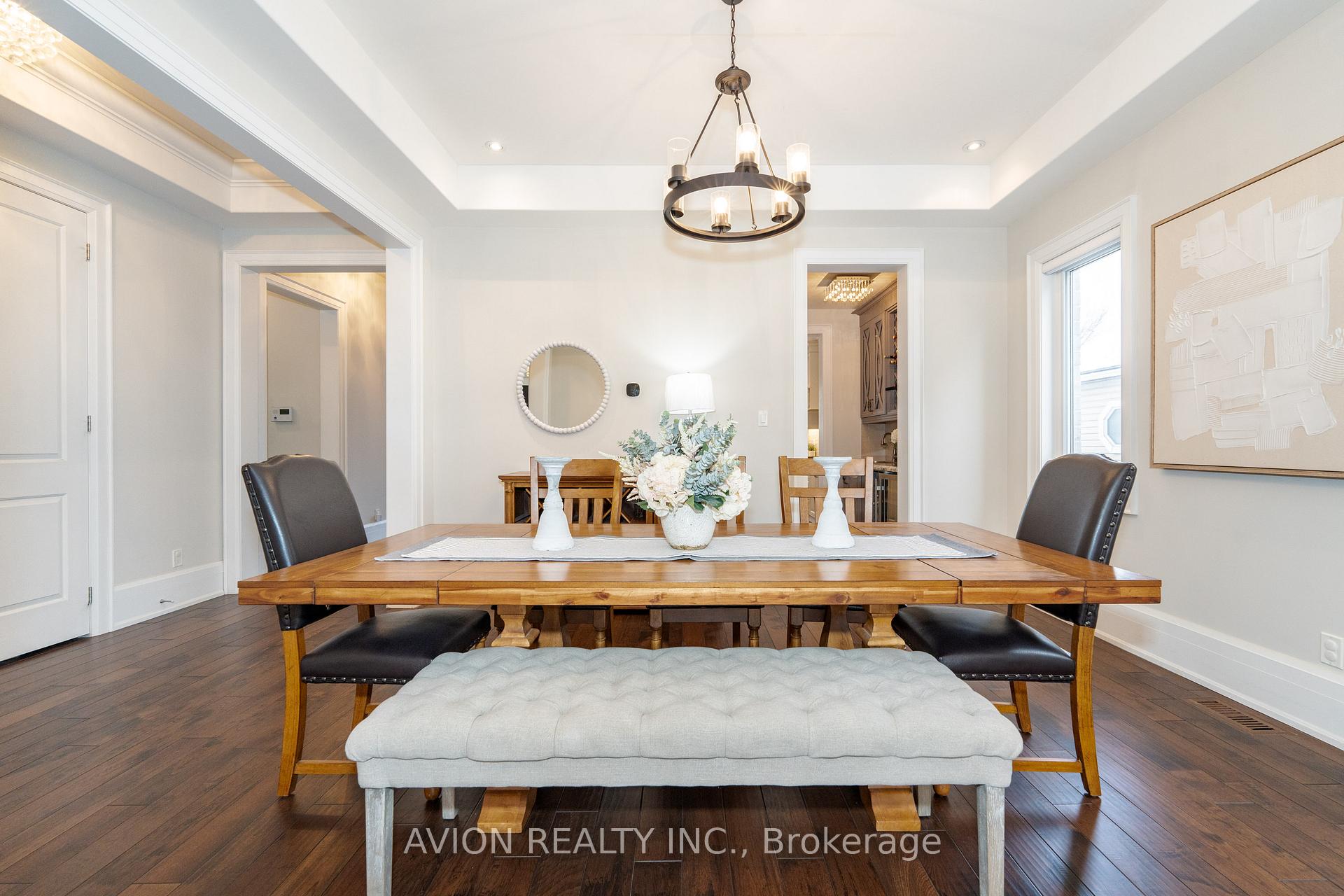Photo 5 of 705 Hillview Crescent, Pickering, West Shore — HOMEH