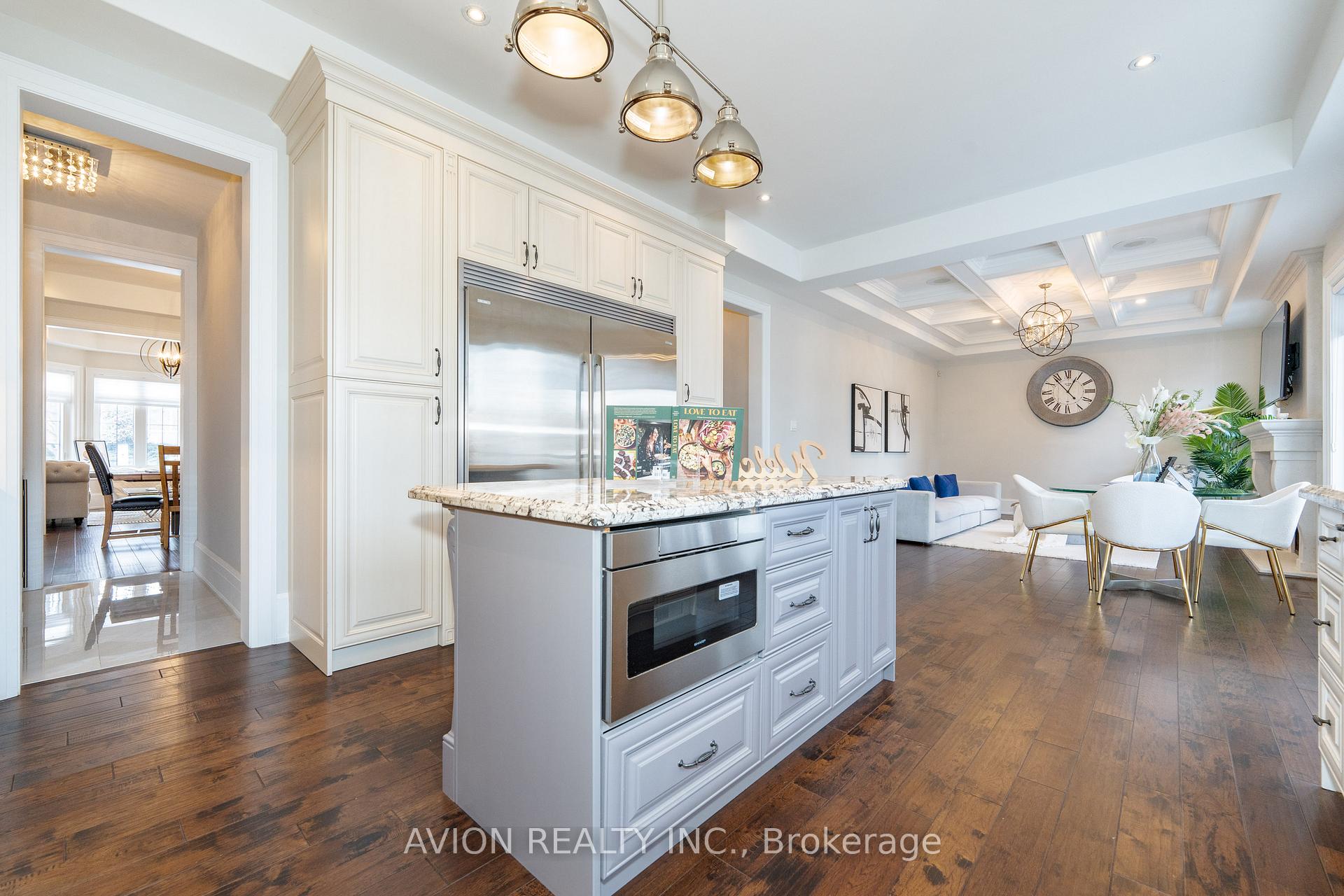 Photo 9 of 705 Hillview Crescent, Pickering, West Shore — HOMEH