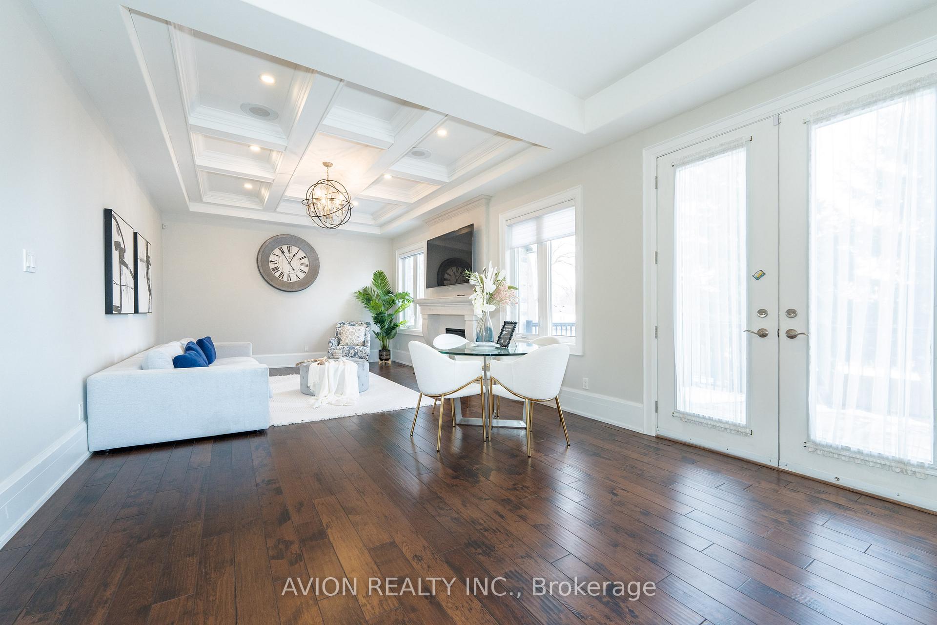 Photo 11 of 705 Hillview Crescent, Pickering, West Shore — HOMEH