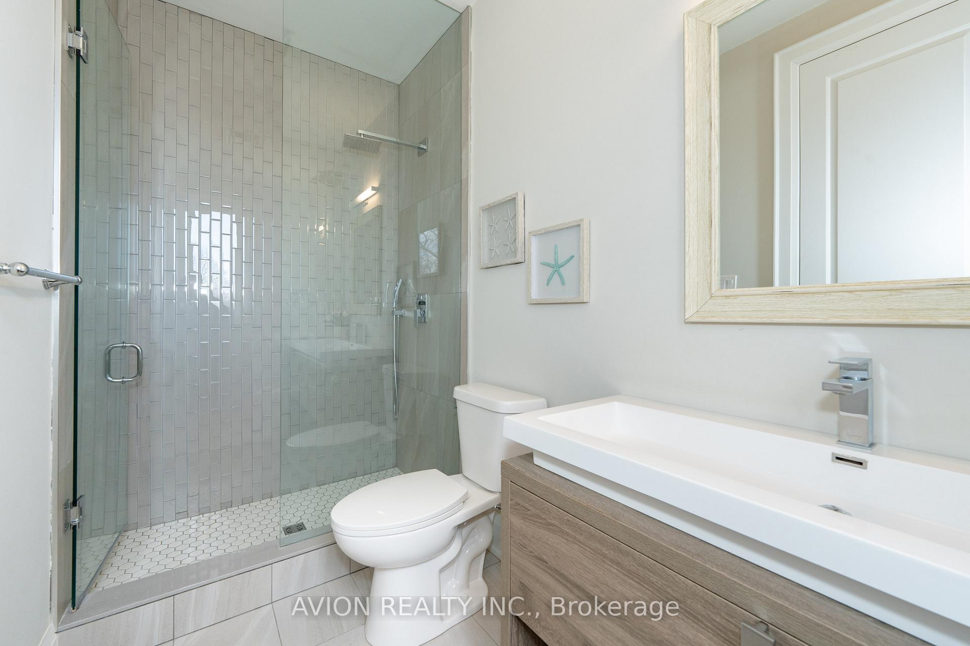 Photo 24 of 705 Hillview Crescent, Pickering, West Shore — HOMEH