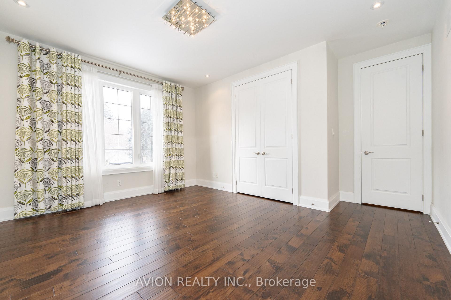Photo 27 of 705 Hillview Crescent, Pickering, West Shore — HOMEH