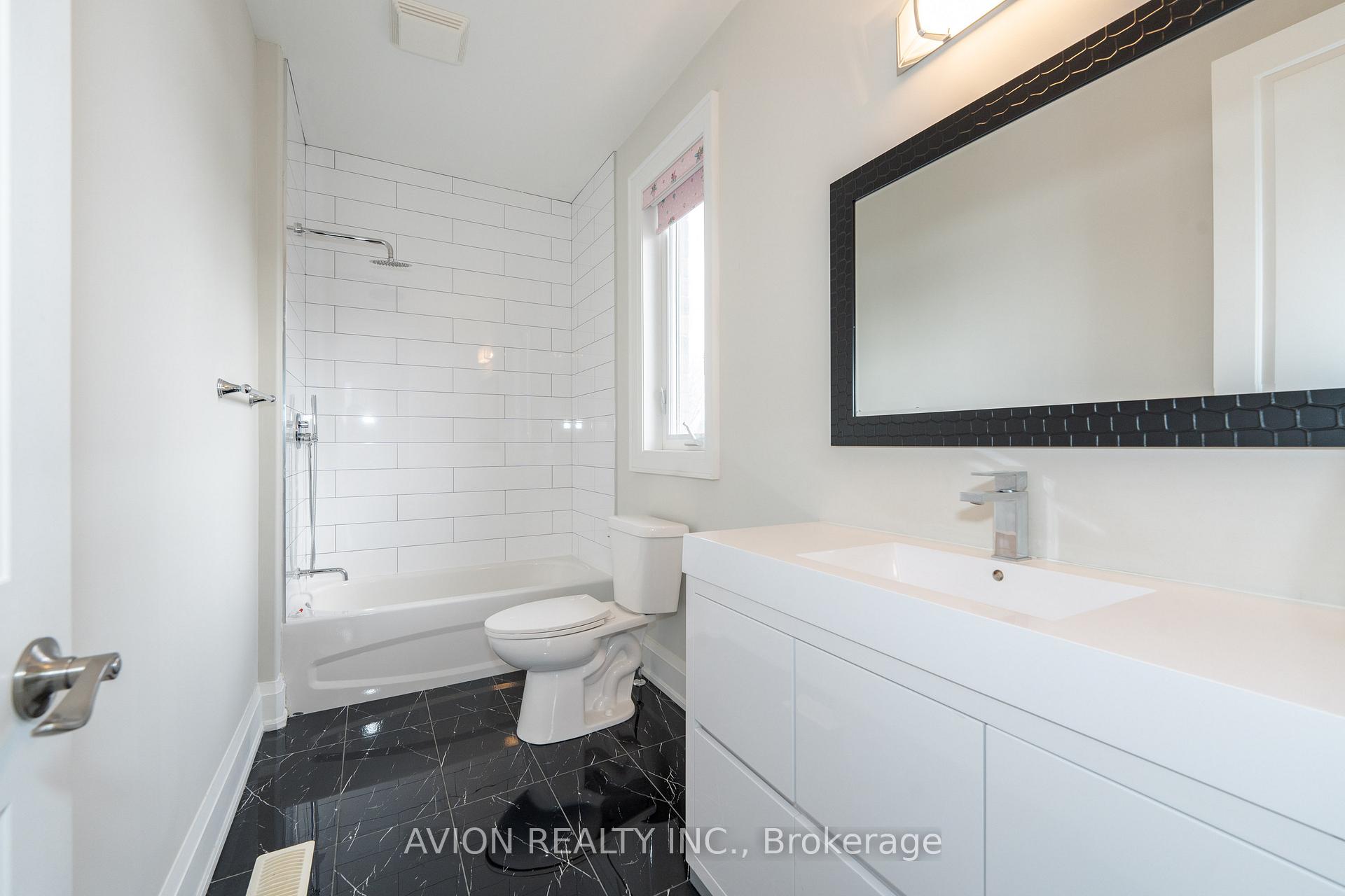 Photo 28 of 705 Hillview Crescent, Pickering, West Shore — HOMEH